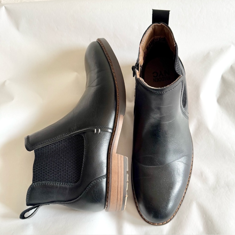 Madden NYC Black Chelsea Ankle Boots Faux Leather Lug Sole Side Zip Men's sz 9.5